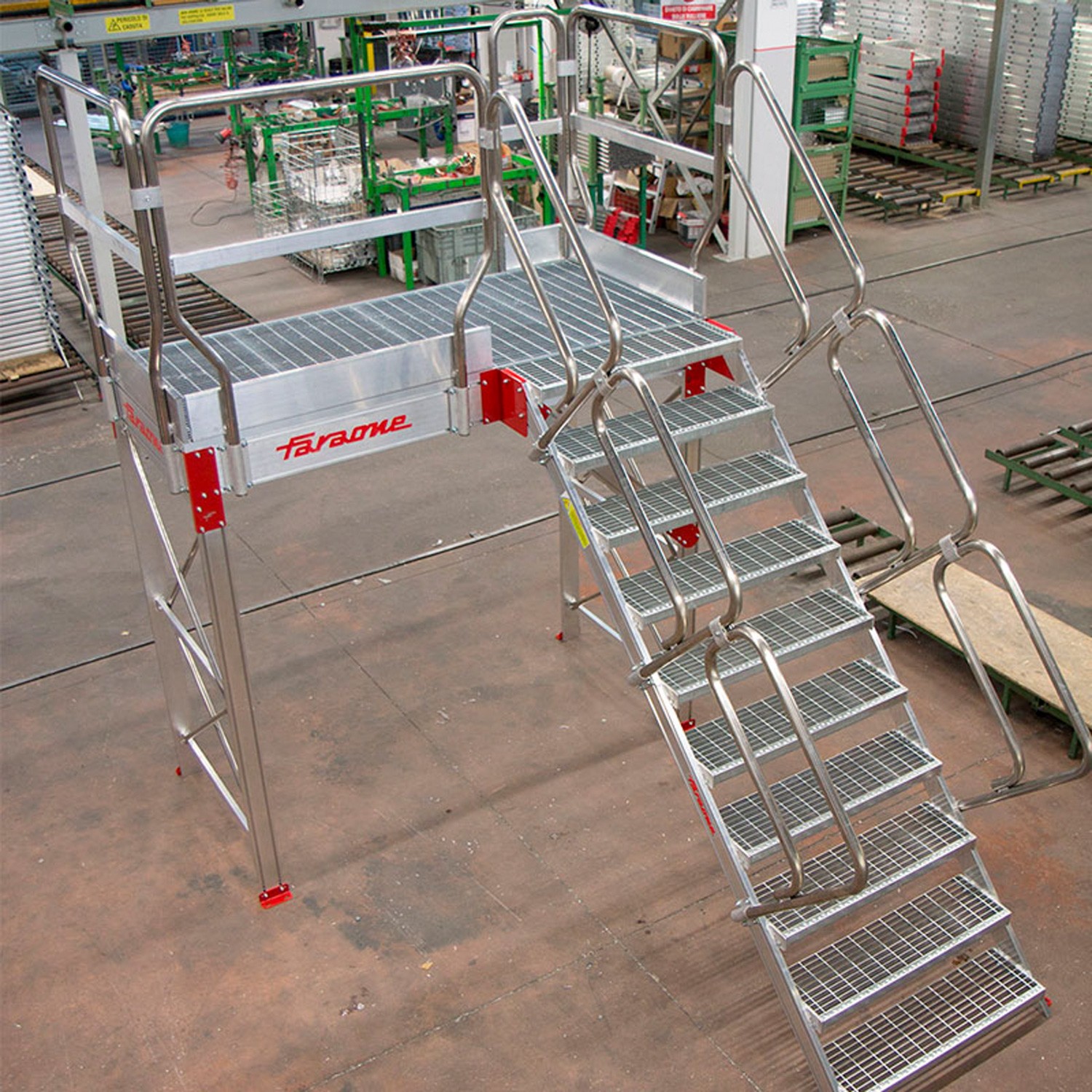 EM1110 | Passadiço para atravessar