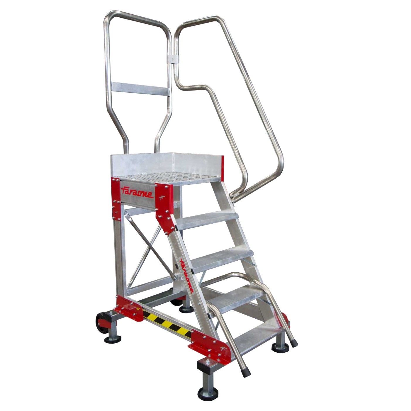 EM1402 | Escada de acesso lateral