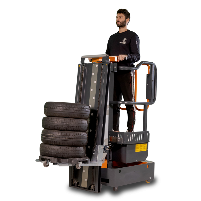 Elevah 40 Tires | A. máx. de trabalho 4 m.