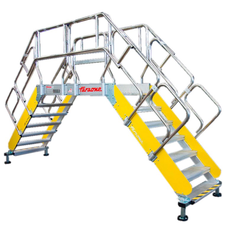 EM1101 | Passadiço para atravessar